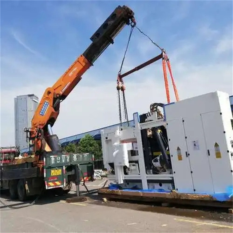 宜黄附近小吊车联系方式|8-16吨|本地及时服务