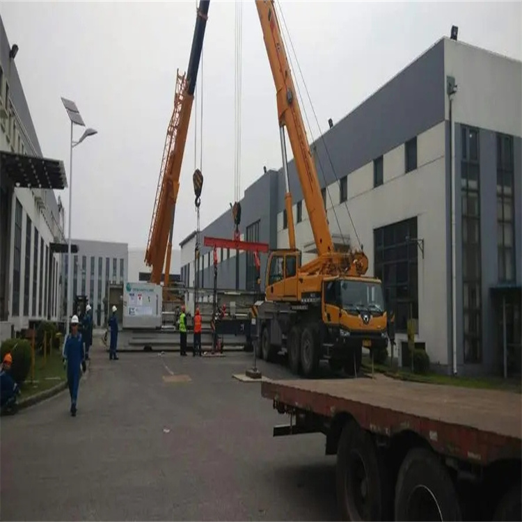 宜黄70吨吊车出租